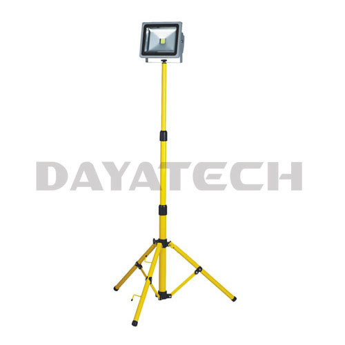 Lampu Tapak Kerja Tripod Tunggal Kepala 30W